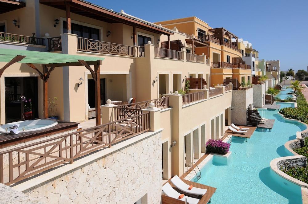 Ancora Cap Cana & Marina Suites Resort Punta Cana Exterior photo